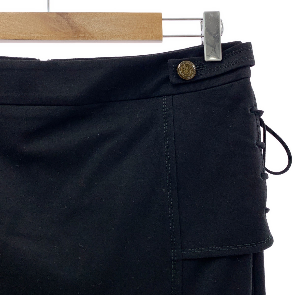 GUCCI | 羊毛標誌扣繫帶後拉鍊開衩裙 / 全襯裡 | 尺寸 46 | 黑色 | 女款