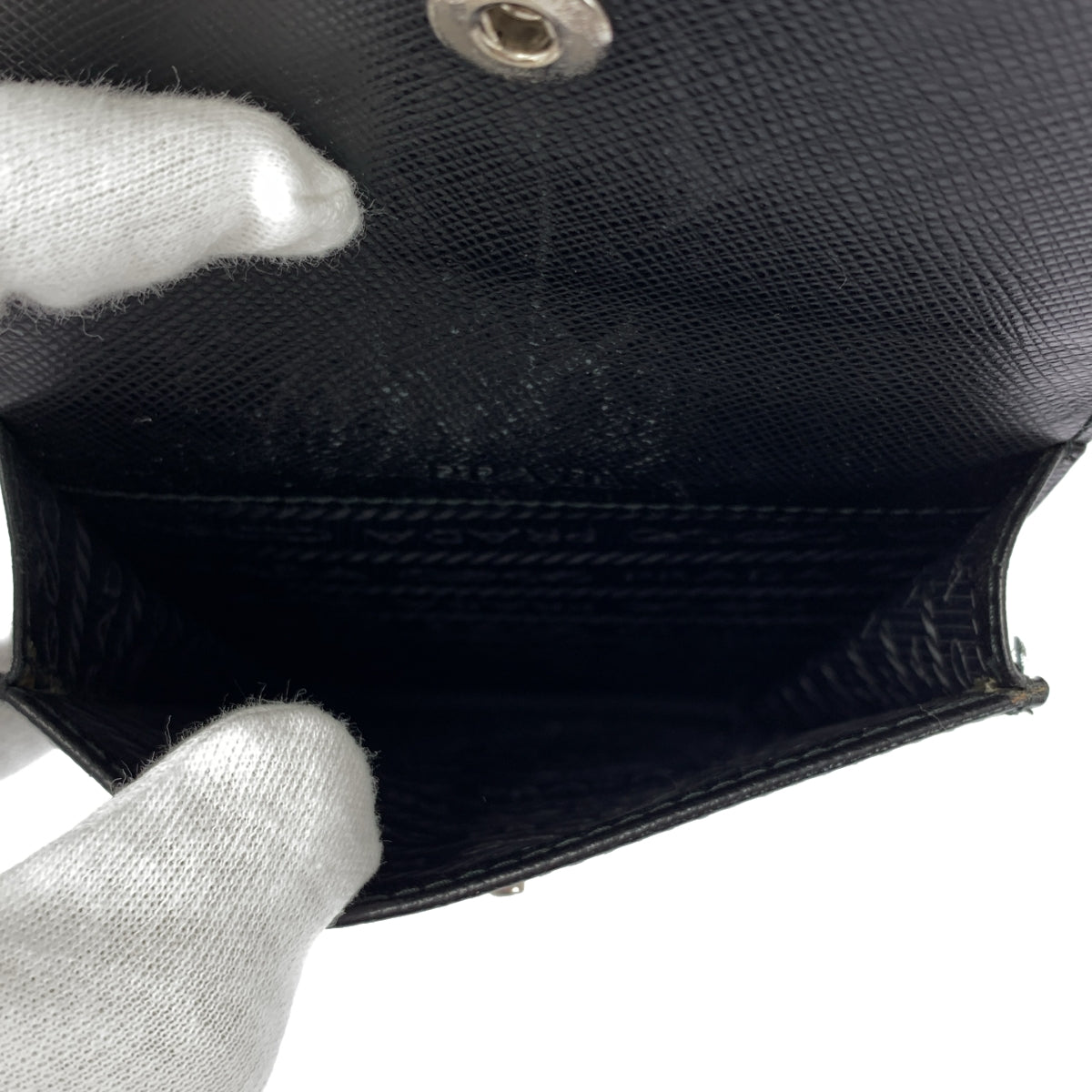 PRADA / 프라다 | 사피아노 가죽 폰 파우치 |