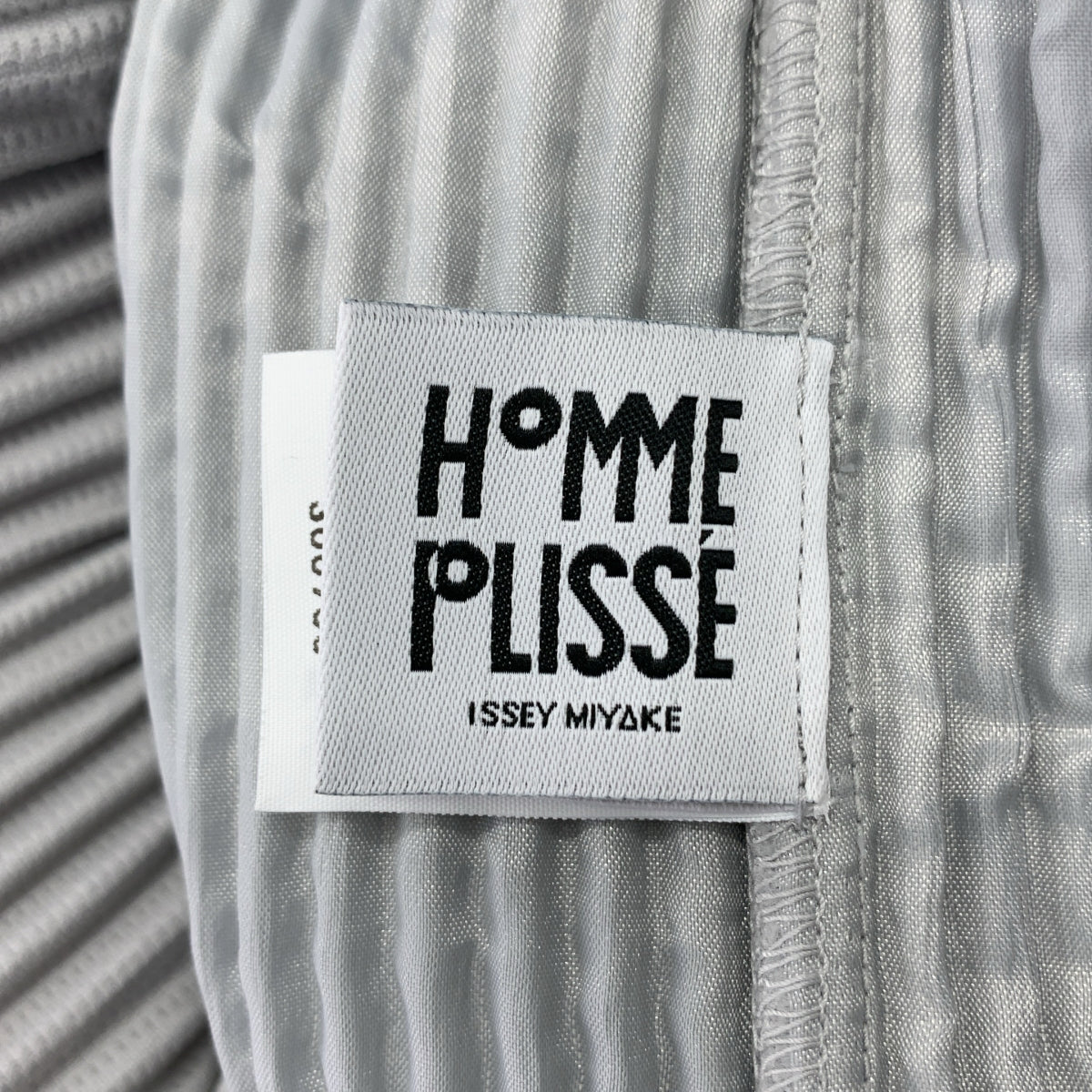 [狀況極佳] HOMME PLISSE ISSEY MIYAKE | BASICS | 褶飾單排扣大衣 | 3碼 | 淺灰色 | 男款