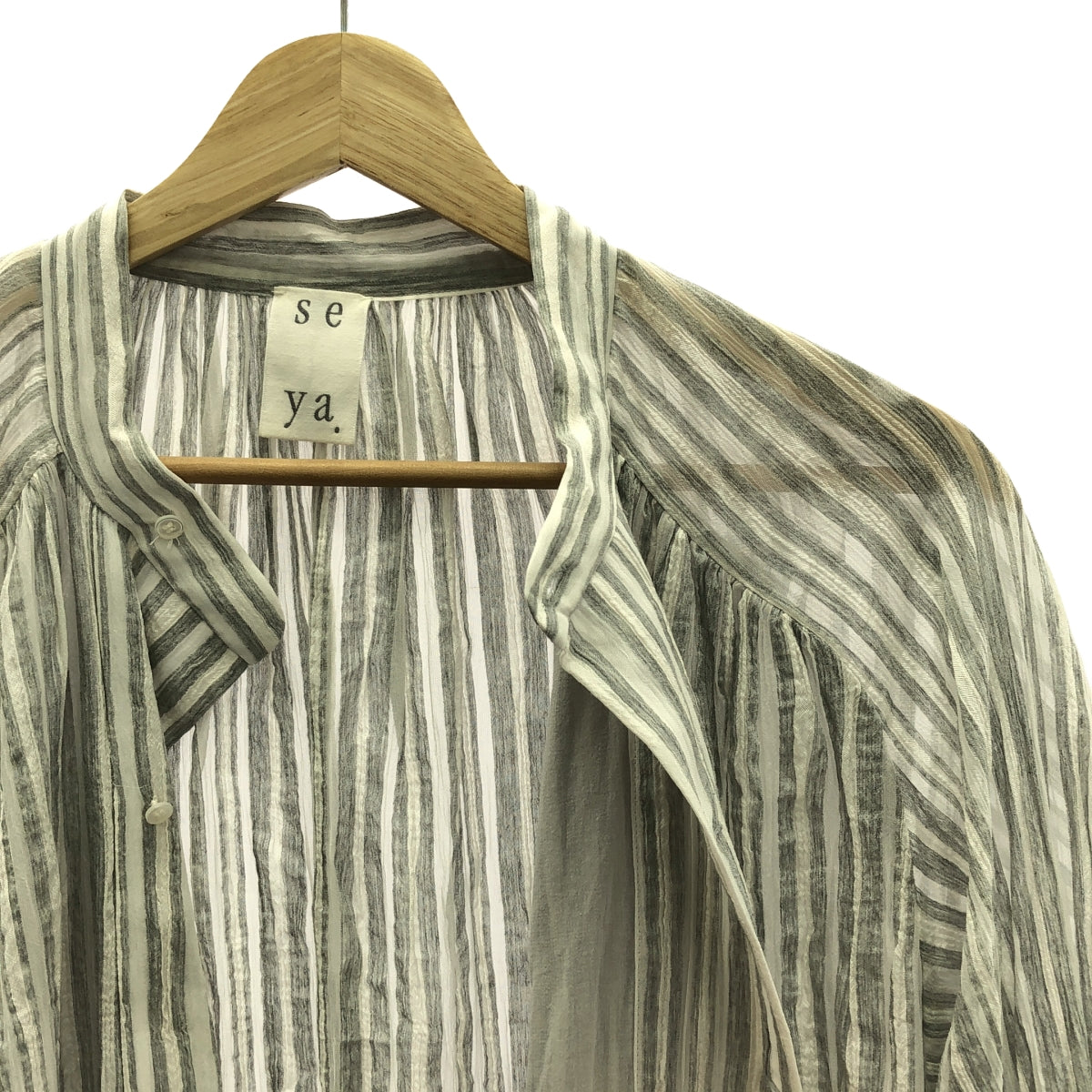 seya. / Seya | SHAHNAMEH SHIRT Striped Shirt Blouse | 1 | Gray | Women's