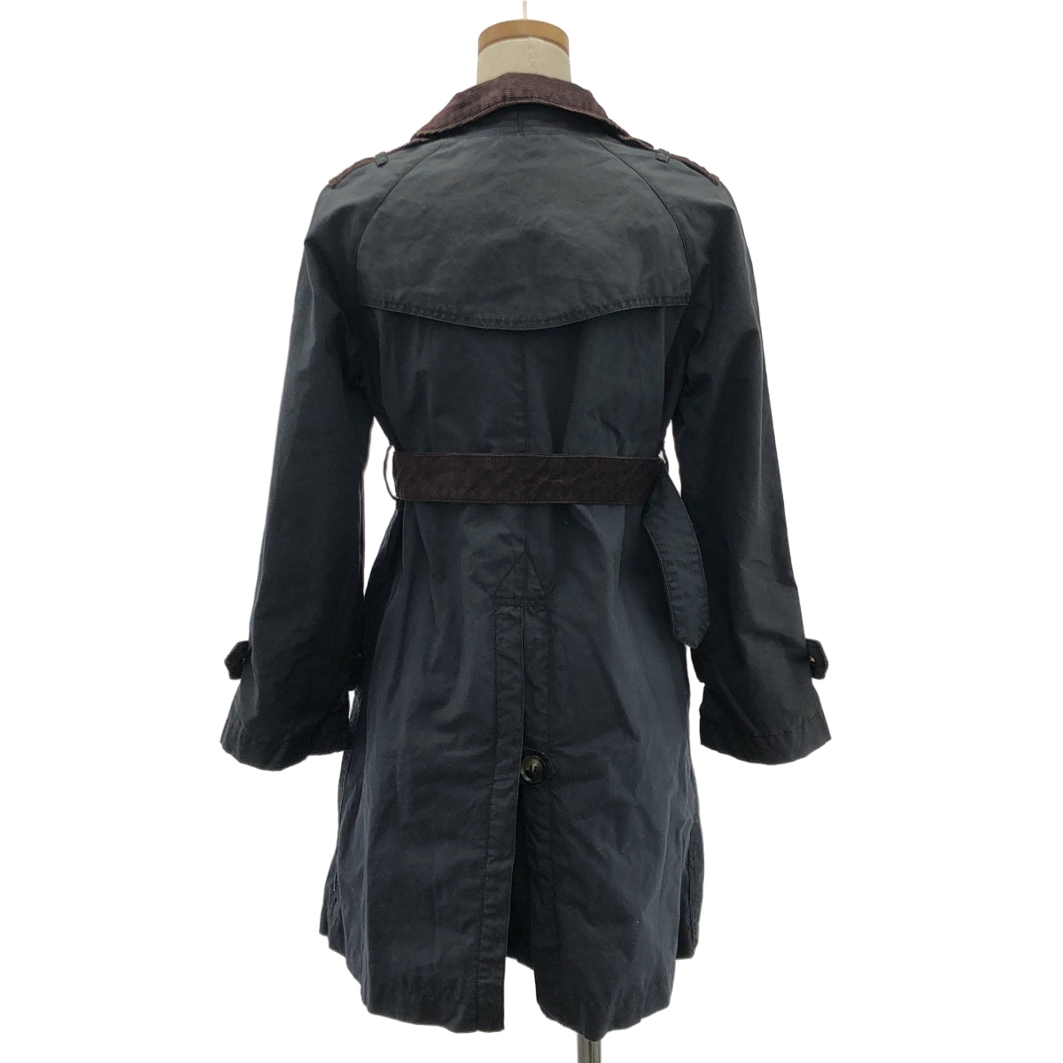 Barbour | 油浸腰帶風衣，全印花襯裡 | 尺寸 8 | 女款