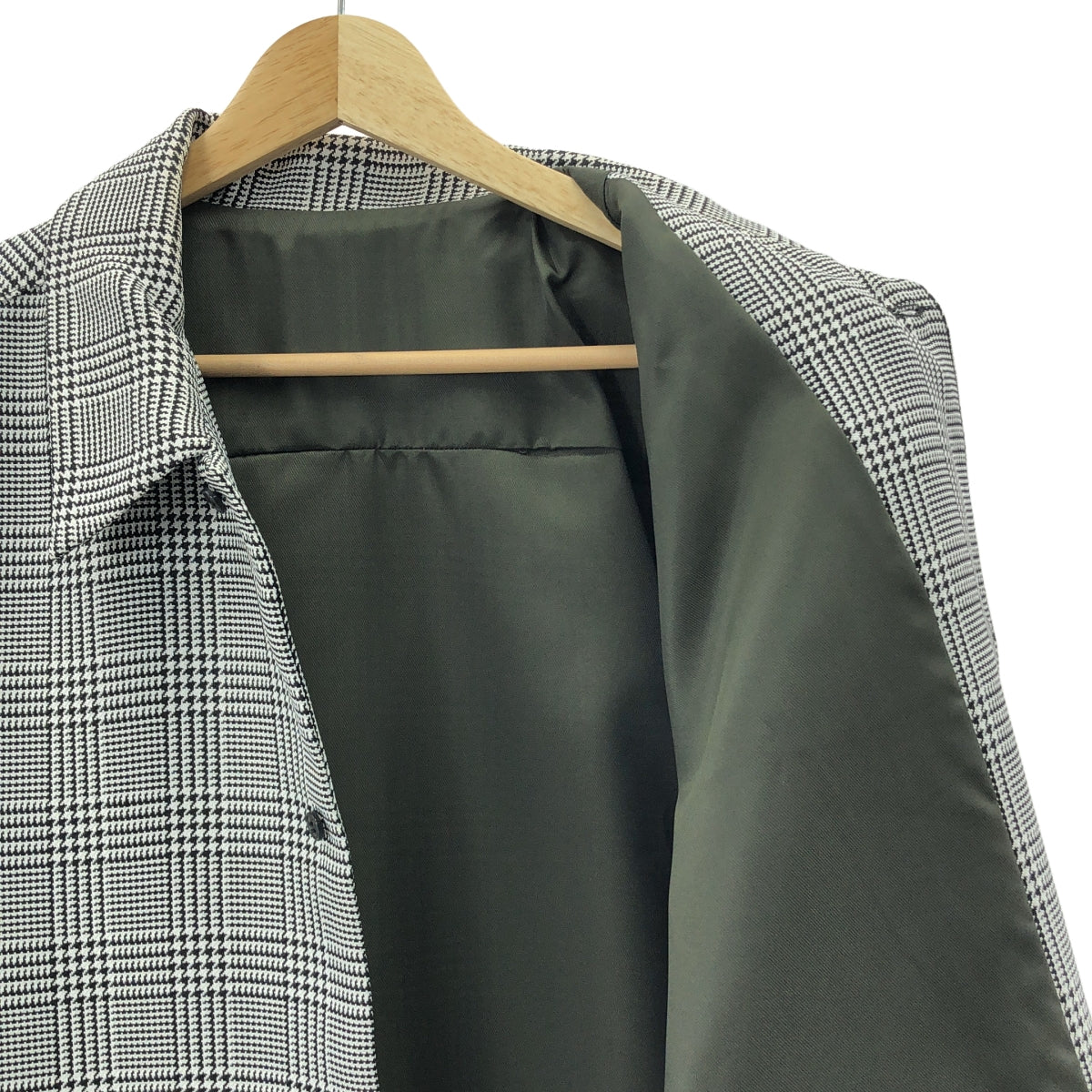 [狀況極佳] AMERI x N.HOOLYWOOD 格紋襯衫夾克，全襯裡，小碼，白色/黑色，女款