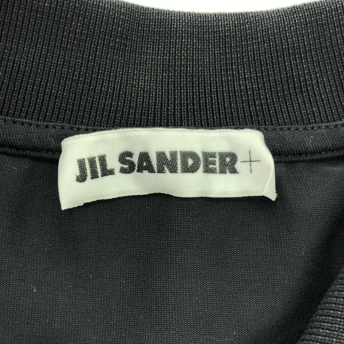 JIL SANDER+ / ジルサンダープラス | ロゴ スリット ストレッチ ポロシャツ | S | ブラック | メンズ