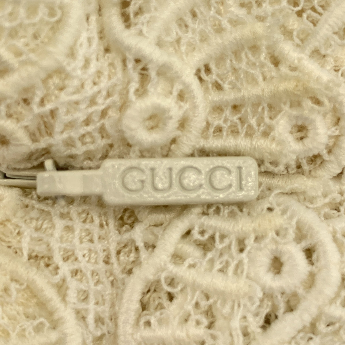 GUCCI | 刺繡蕾絲抽繩Logo後拉鍊洋裝 / 有襯裡 |