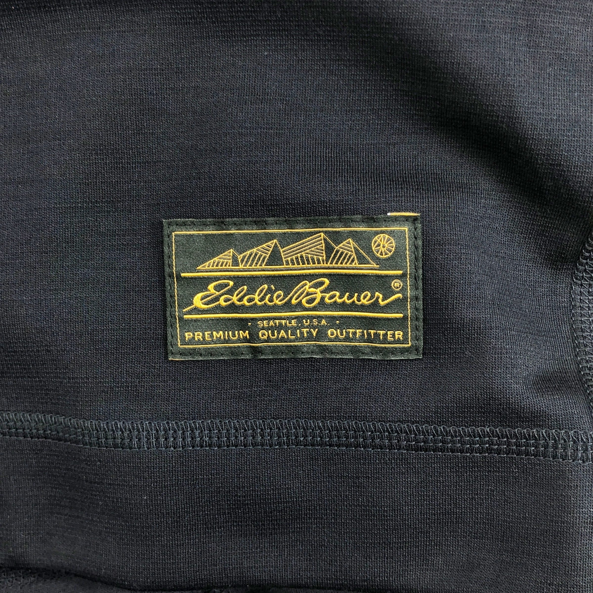 全新 Eddie Bauer | 2024 春夏系列 | Black Tag 系列 | 多功能美利奴羊毛背心 | M 碼 | 海軍藍 | 男裝款