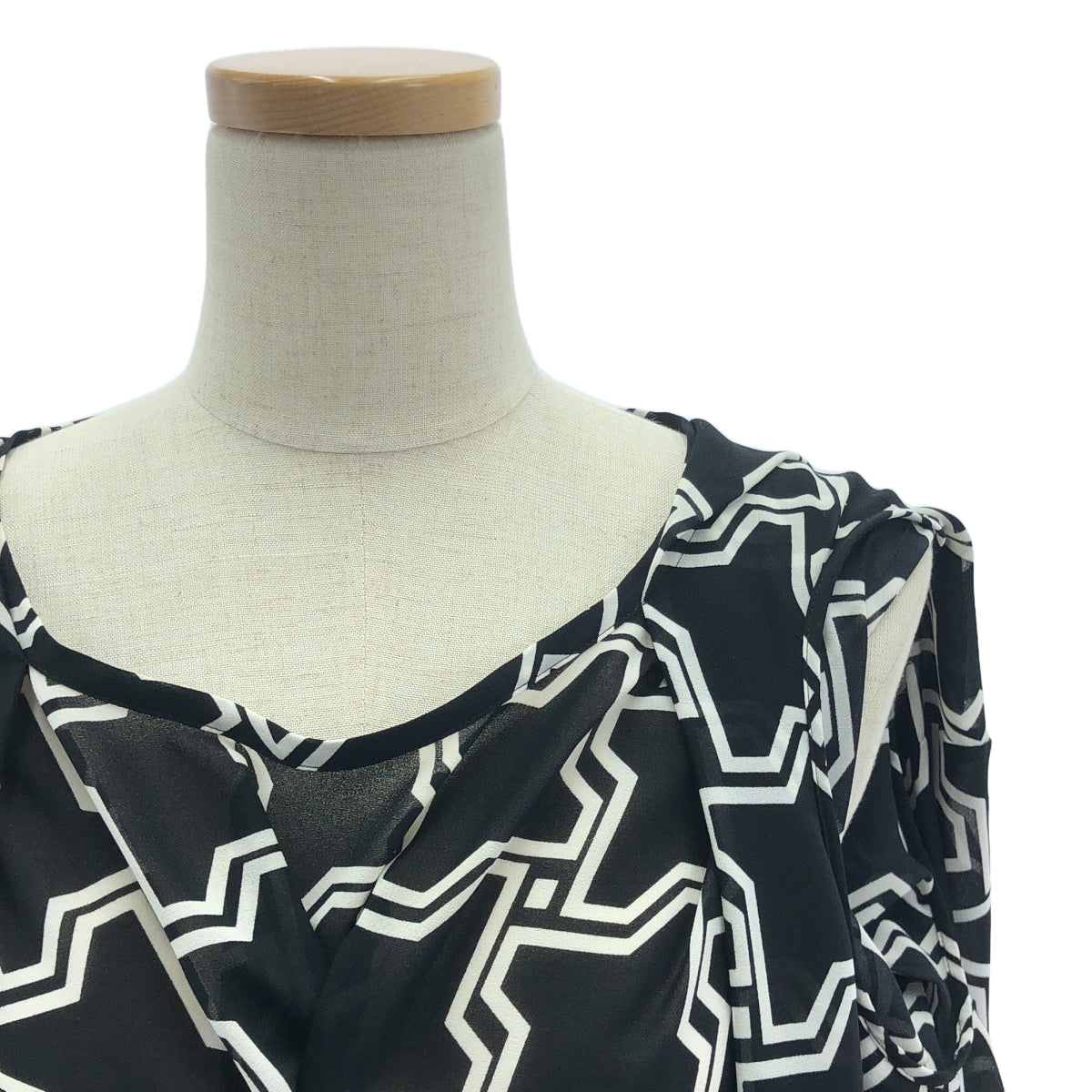 【미품】 JUNYA WATANABE COMME des GARCONS / 준야와타나베 | 2010SS | 폴리에스테르 무늬 기하학 모양 변형 입체 시어 롱 블라우스 | S | 블랙 / 화이트 |