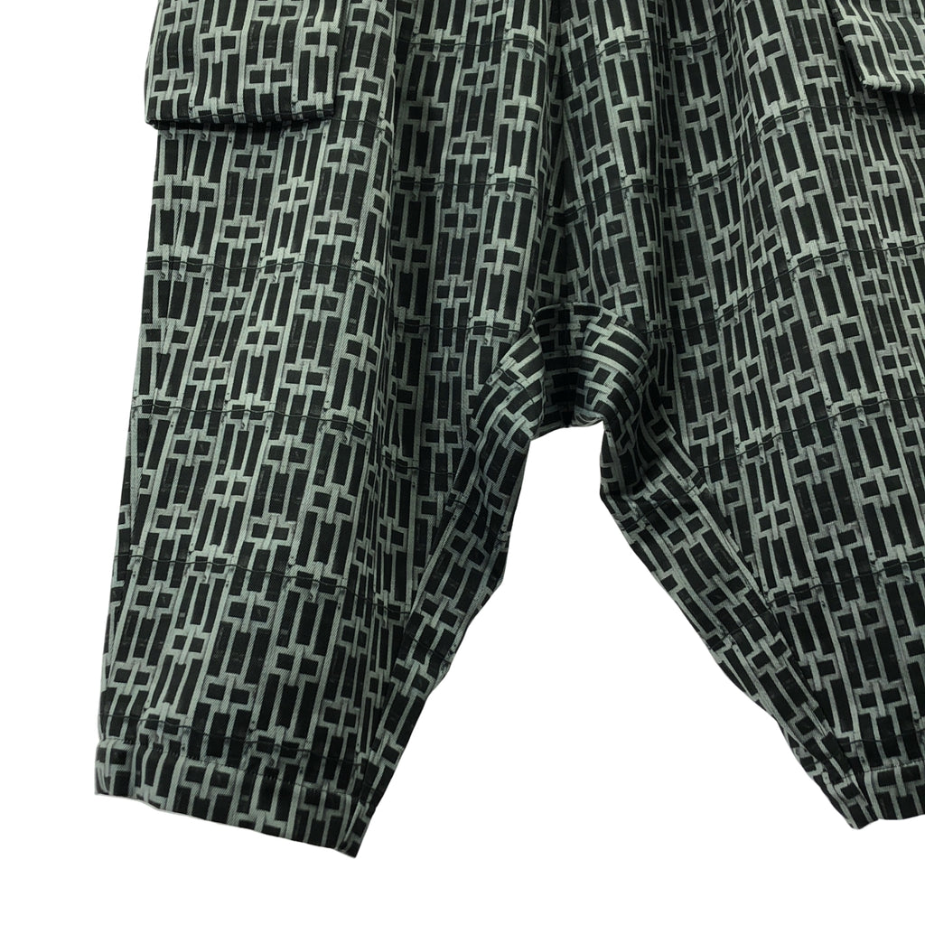 [類似新品] COMME des GARCONS | 2019 春夏 | 聚酯全印花抽繩寬版 Gargo 褲 | M 碼 | 黑色/灰色 | 女款