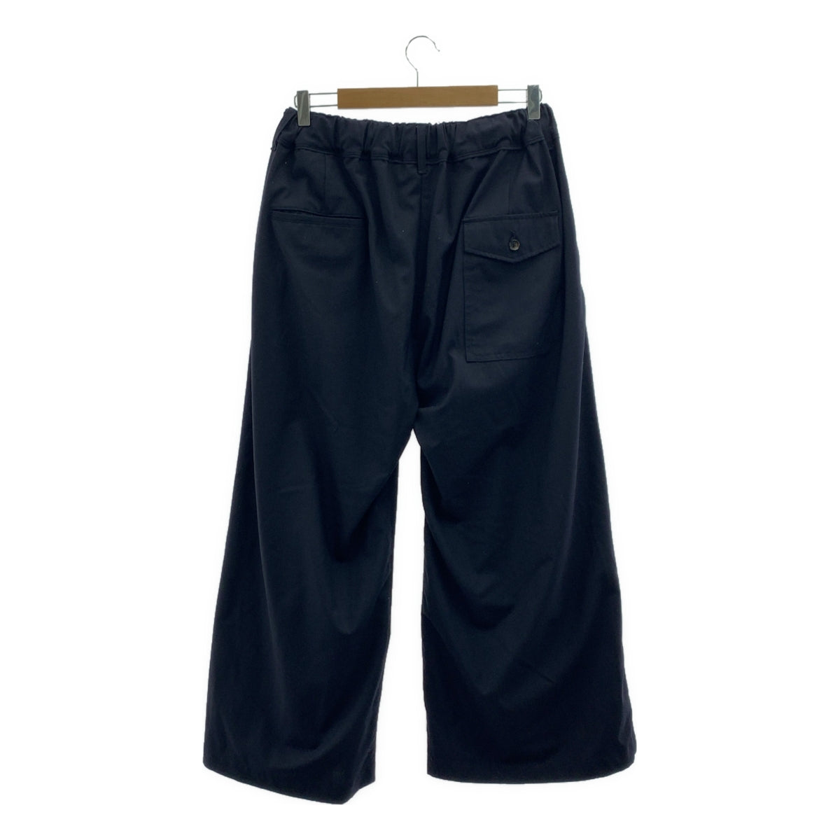 褶皺 | 圓褲 | F |