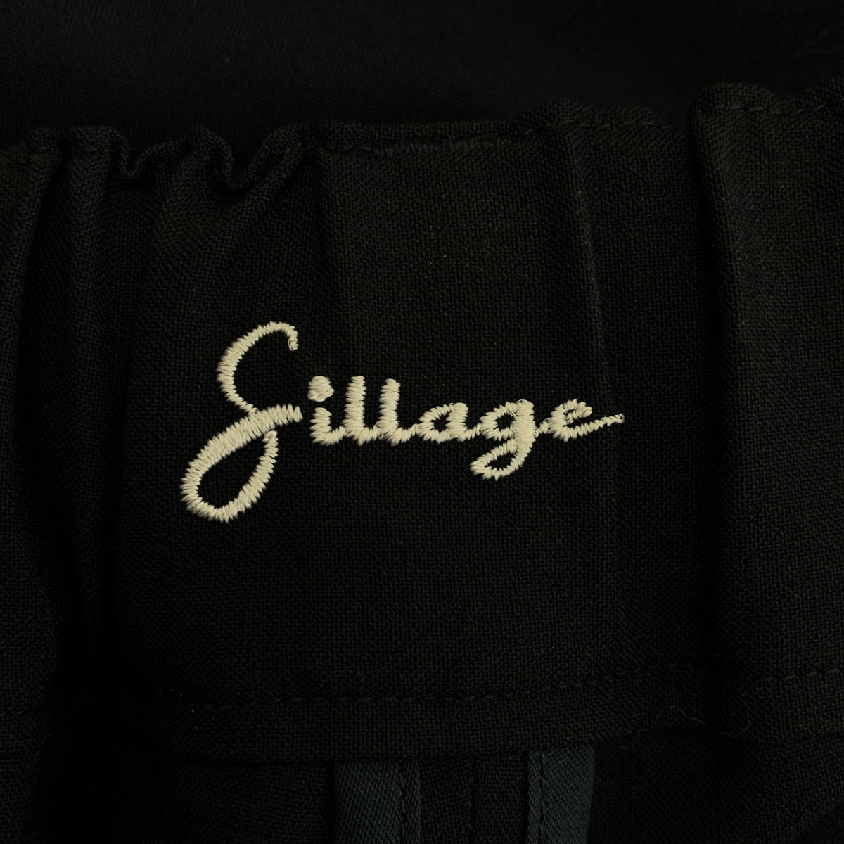 褶皺 | 圓褲 | F |