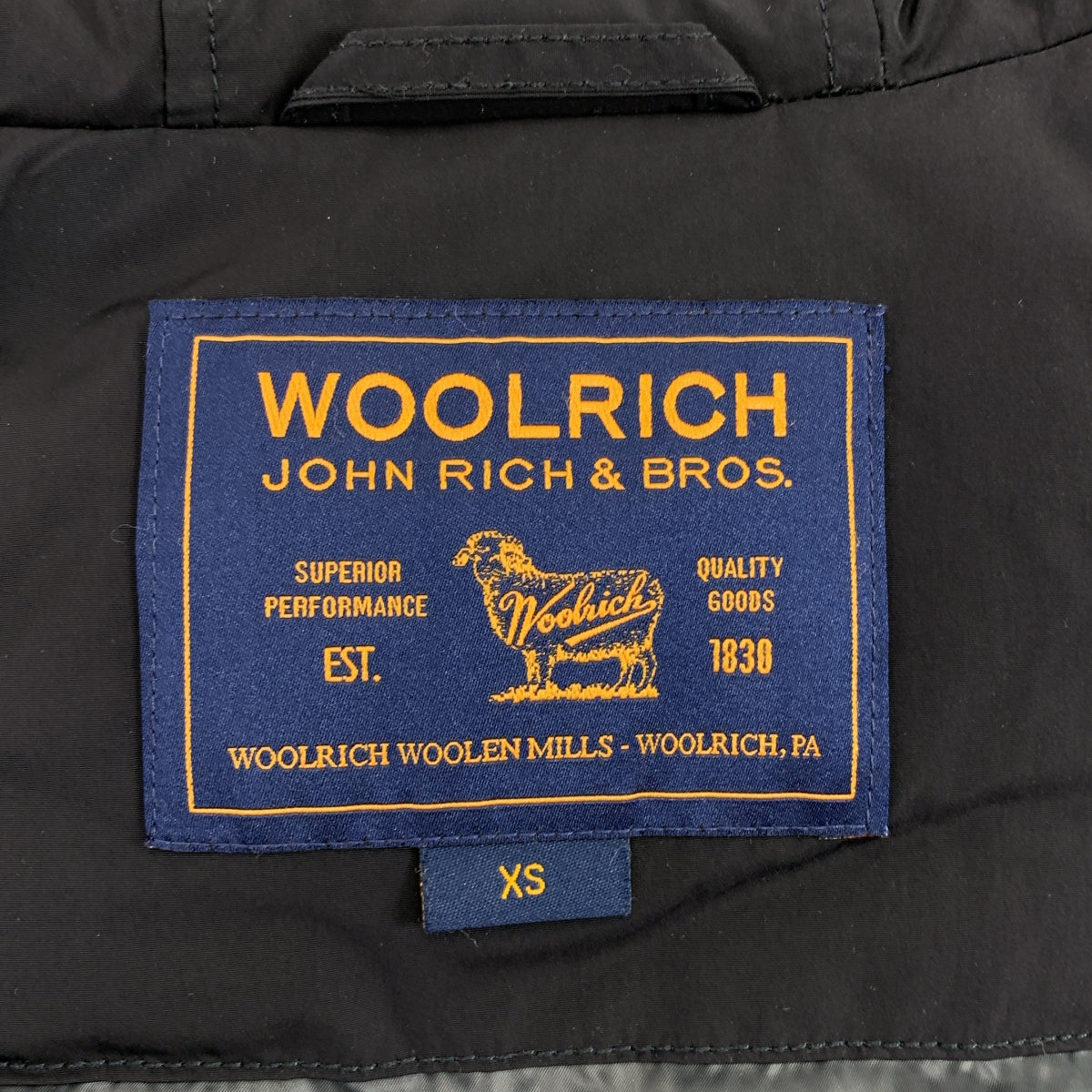 WOOLRICH | 帶帽長羽絨外套 | XS | 女款
