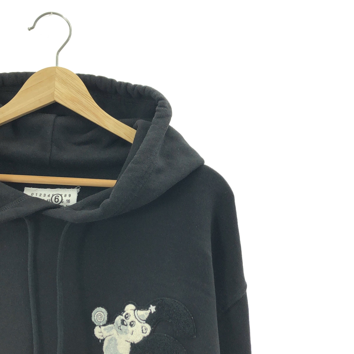 MM6 Maison Margiela / エムエムシックスメゾンマルジェラ | 2024AW | Circus Bear＆ロゴ ワッペン オーバーサイズフィット プルオーバーパーカー / ユニセックス | M |