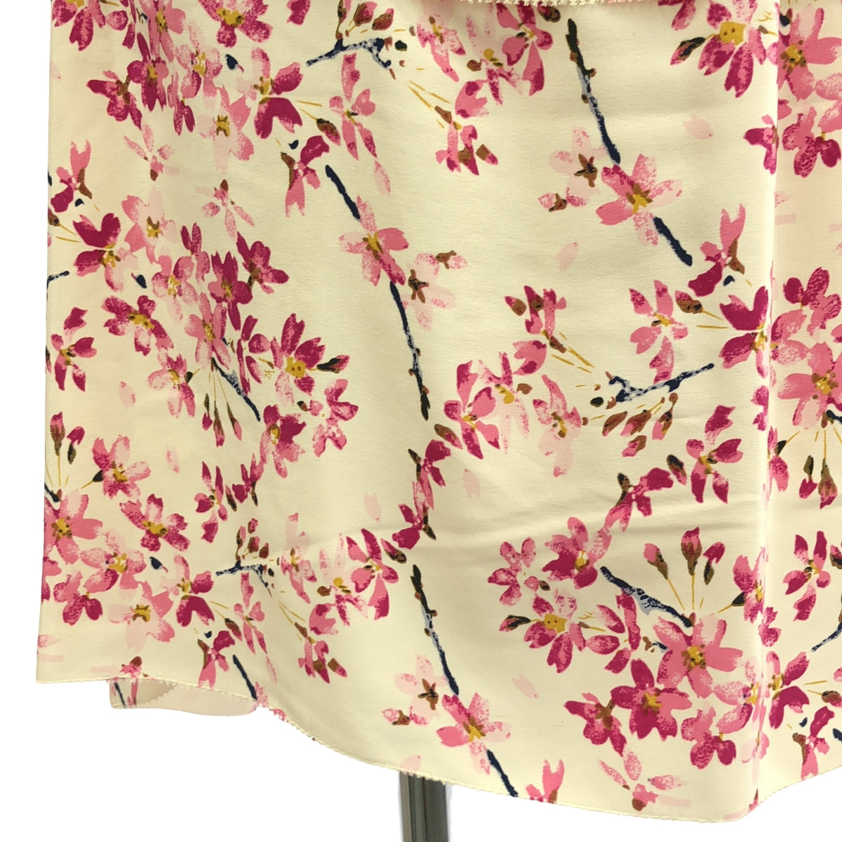 [狀況良好] 巴黎世家 | 100% 絲綢 / 絲質全身印花褶皺腰帶連身裙 | 36 |米色/粉紅色|女性的