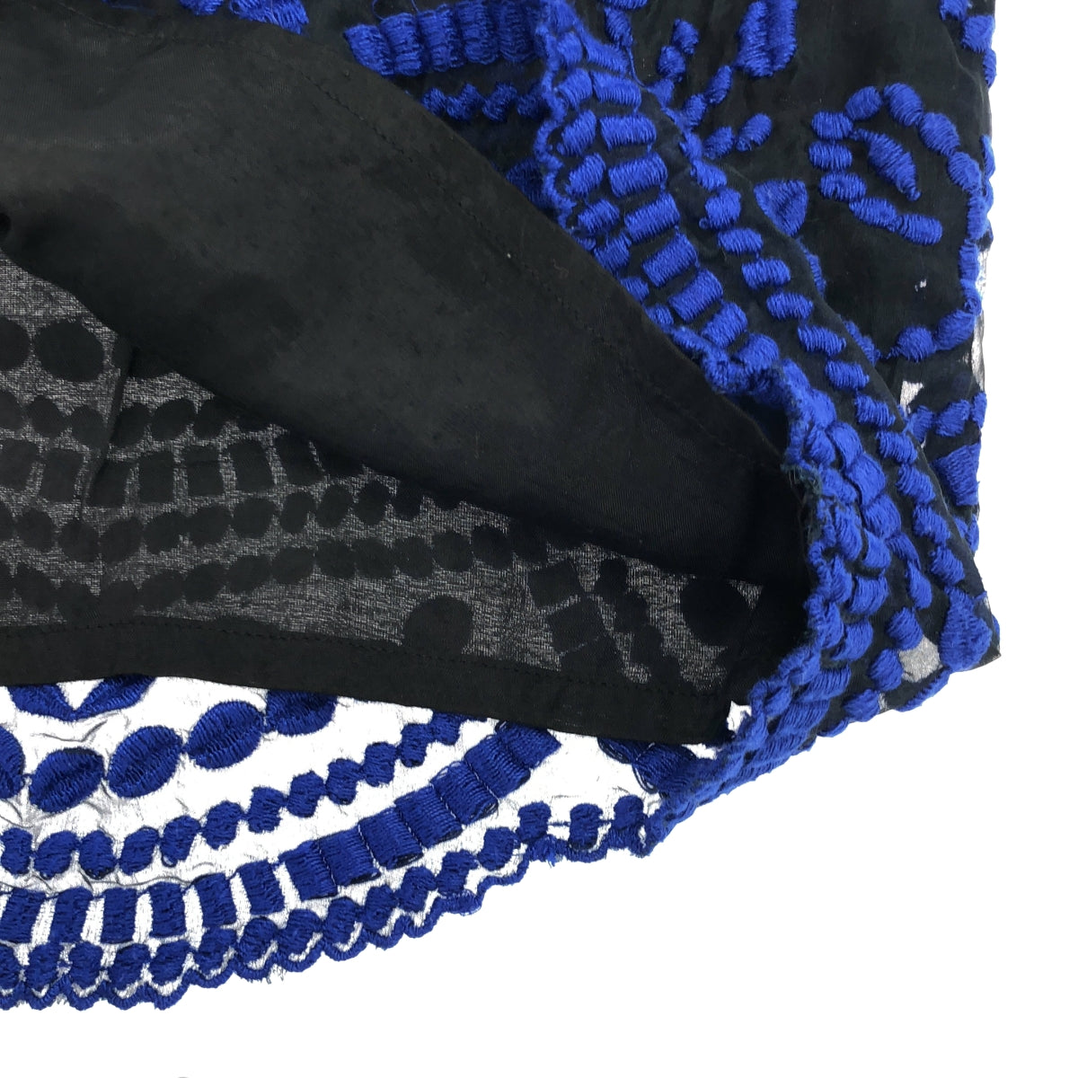 ne Quittez pas / 누키 테파 | 실크 엠브로이드리 백 Zip 드레스 원피스 / 총 안감 | 블루 / 블랙 | 여성