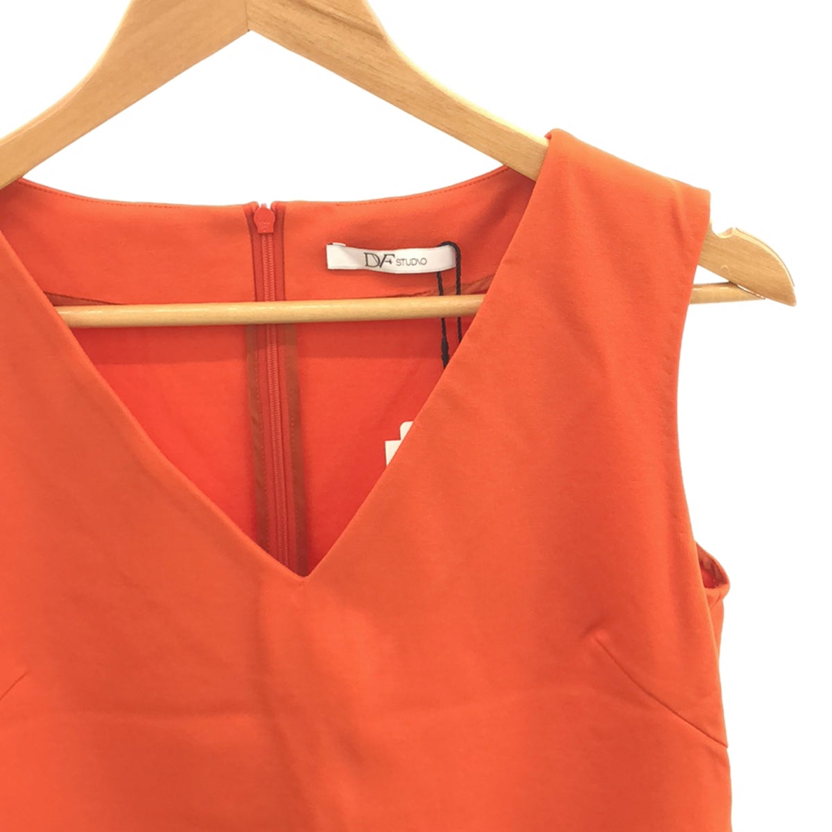 【新品】  DVF studio / ダイアン フォン ファステンバーグ スタジオ |  Vネックワンピース | 0 | オレンジ | レディース