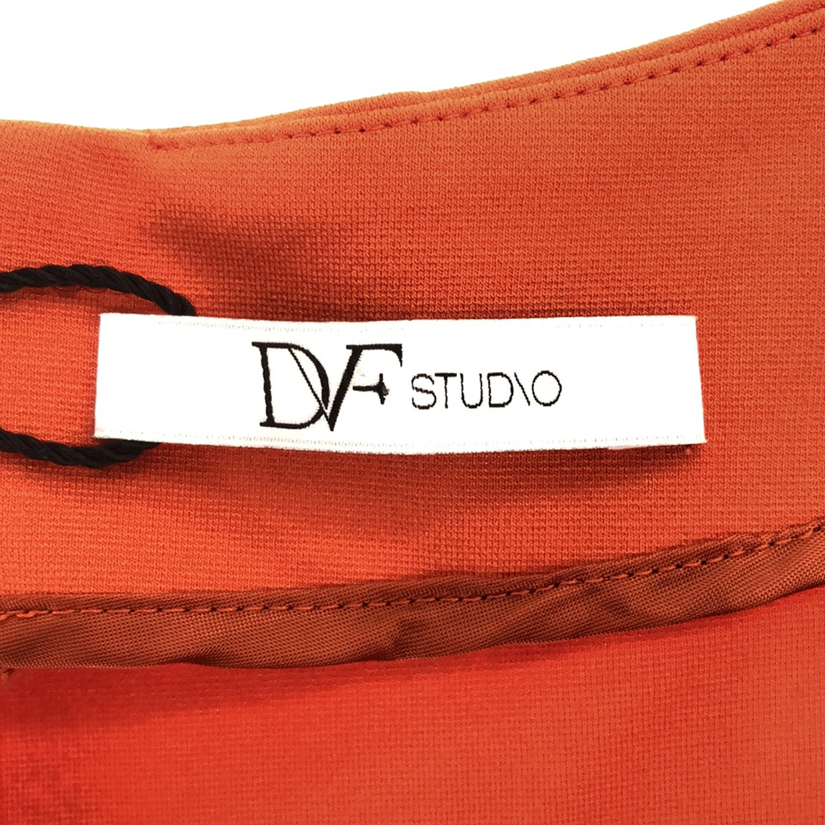 【新品】  DVF studio / ダイアン フォン ファステンバーグ スタジオ |  Vネックワンピース | 0 | オレンジ | レディース