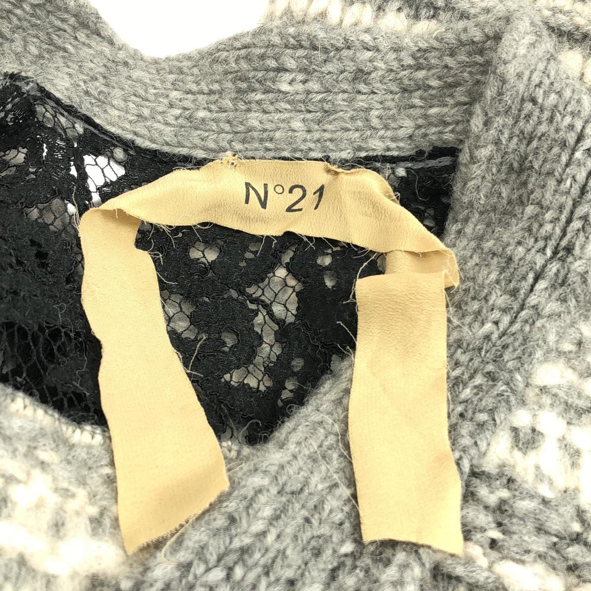 N°21 / ヌメロヴェントゥーノ | アルパカ レース 切替 カーディガン | XS | レディース