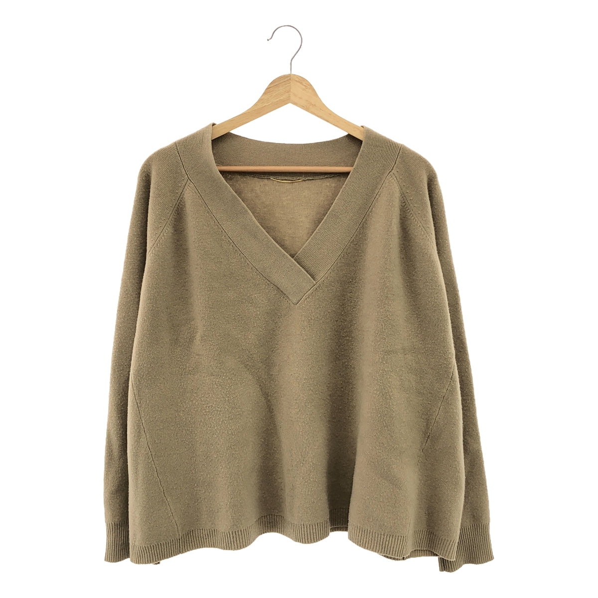 Deuxieme Classe | Cashmere blend V-neck mid-gauge knit | F | Women's