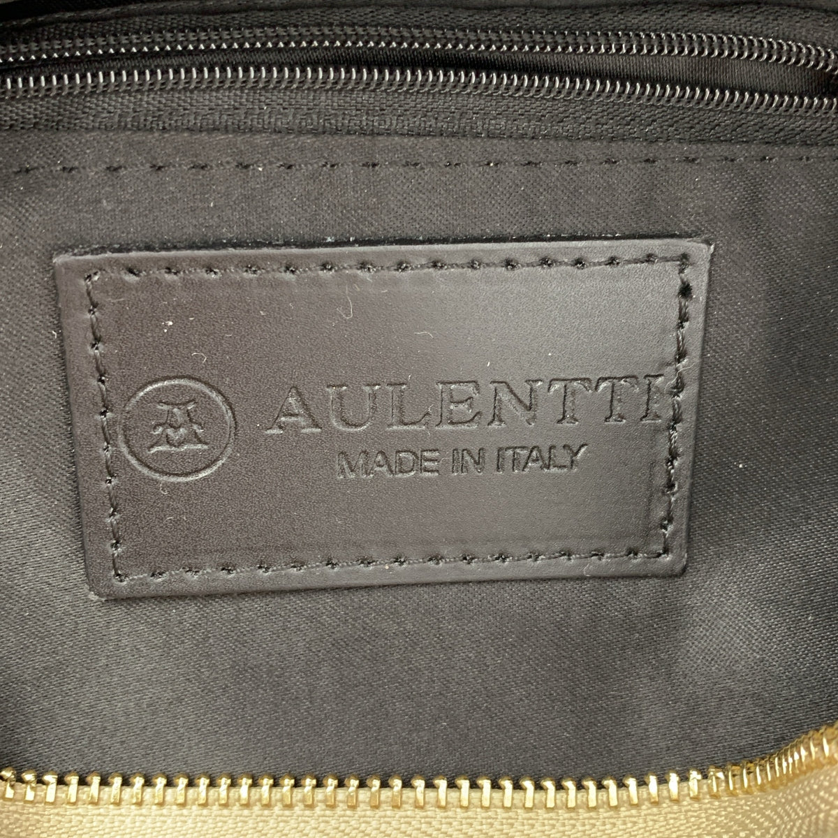 AULENTTI / 오렌티 | 허리 파우치 바디 백 |