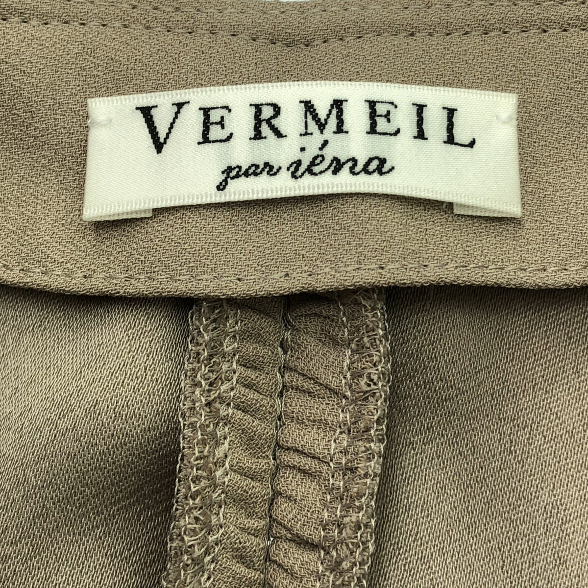 [新品] VERMEIL par iena | 2023秋冬 |喬其紗後背褶皺連身裙 | F |米色 |女性的