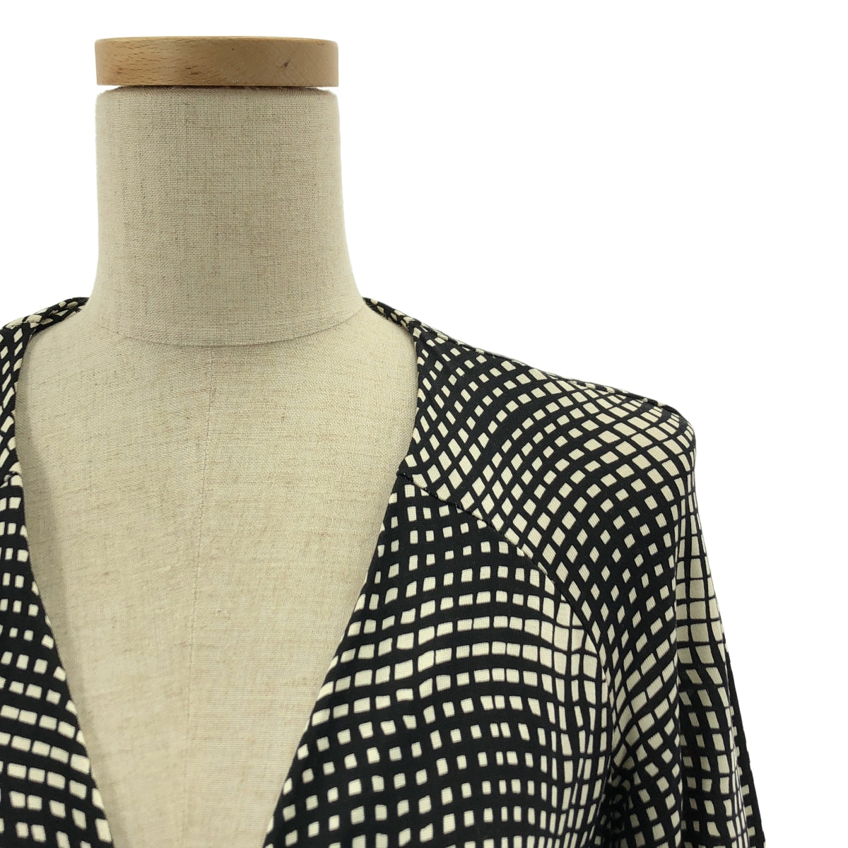 DIANE VON FURSTENBERG / ダイアンフォンファステンバーグ | AMELIA TWO / 総柄 シルク ラップワンピース | 8 | ベージュ / ブラック | レディース