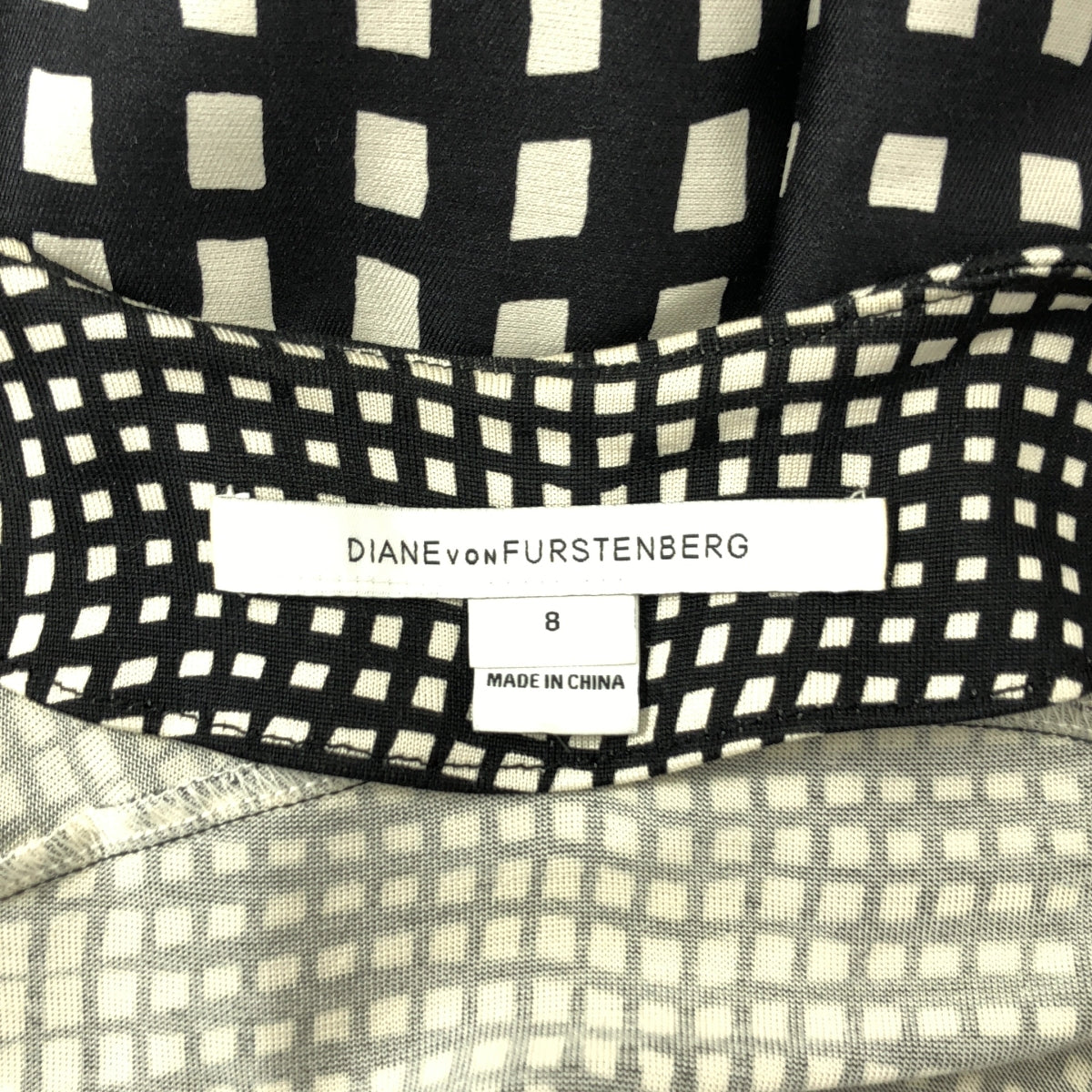 黛安馮芙絲汀寶 | AMELIA TWO | 全印花絲質裹身裙 | 8 碼 | 米色/黑色 | 女款