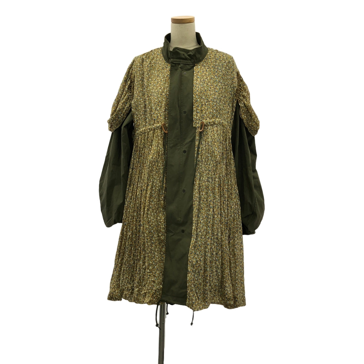 JUNYA WATANABE COMME des GARCONS / 渡邊淳彌 | 2019AW | 雙面軍裝風外套 / 可拆式風帽 / 全身圖案襯裡 | M | 卡其色 | 女款