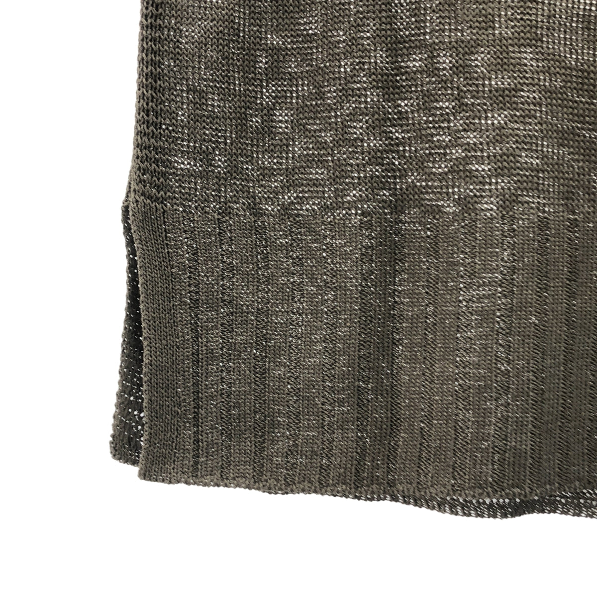 conte / Conte | 亞麻與絲綢針織品 |