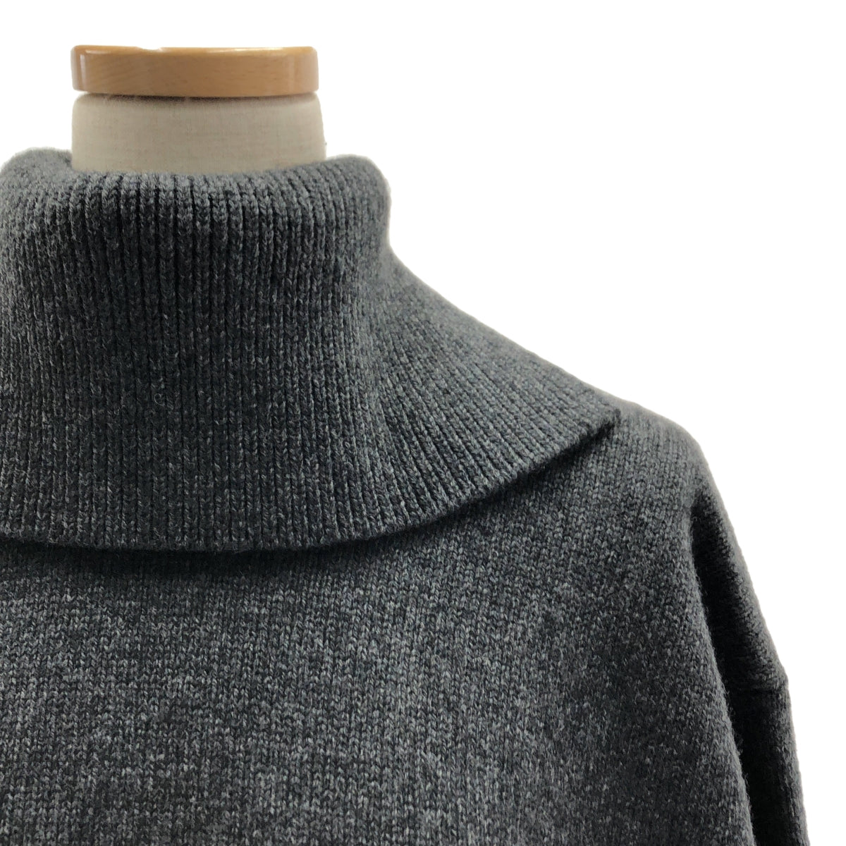 [狀況良好] JIL SANDER | 2022秋冬 |羊毛高領針織套頭衫 |尺寸 30 |灰色 |女性的