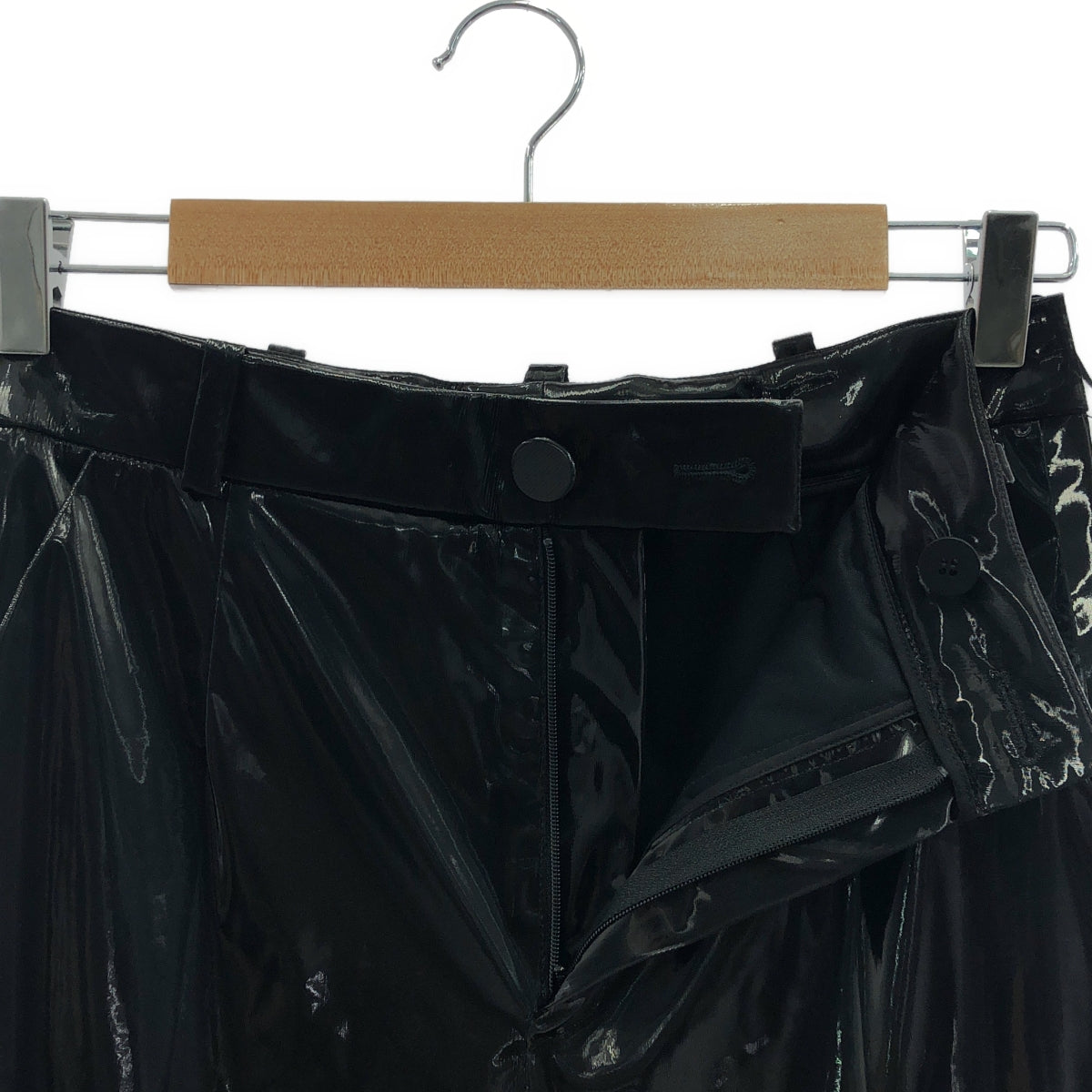 【新品】  LANVIN / ランバン | ポリエステル シャイニー パンツ | 36 | ブラック | レディース