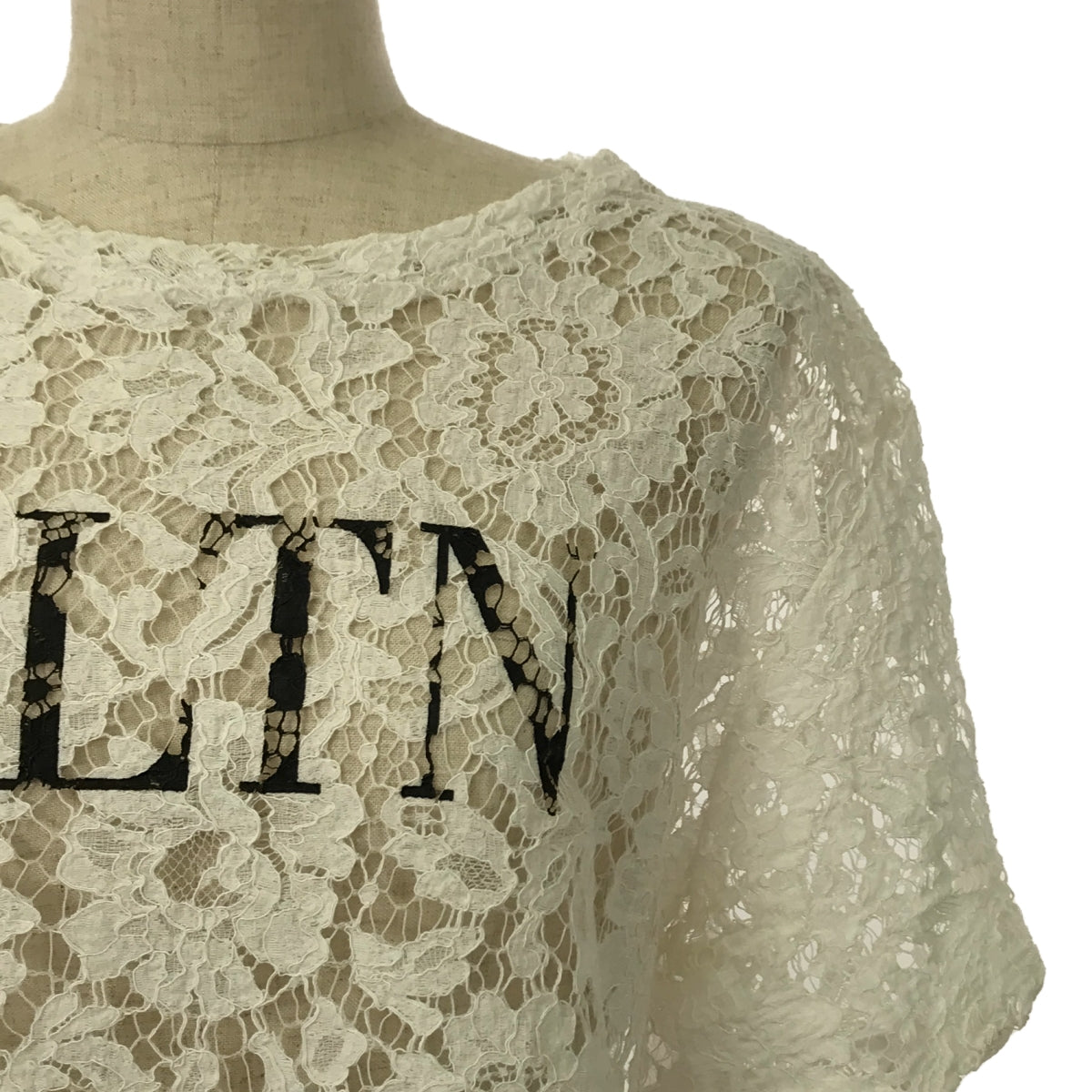 VALENTINO | VLTN logo cutwork lace blouse top | White | Women's
