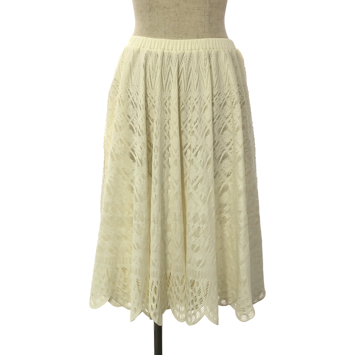 [Good Condition] ISSEY MIYAKE A-POC | Floral Cutwork Skirt | Size 3 | White | Women's