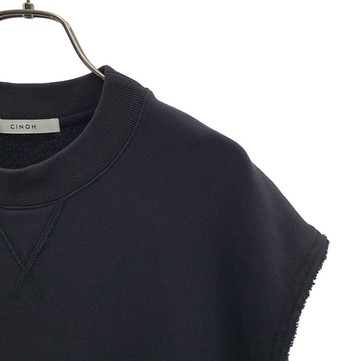 CINOH / チノ | オーバーシルエット ロゴサイドジップ ノースリーブ