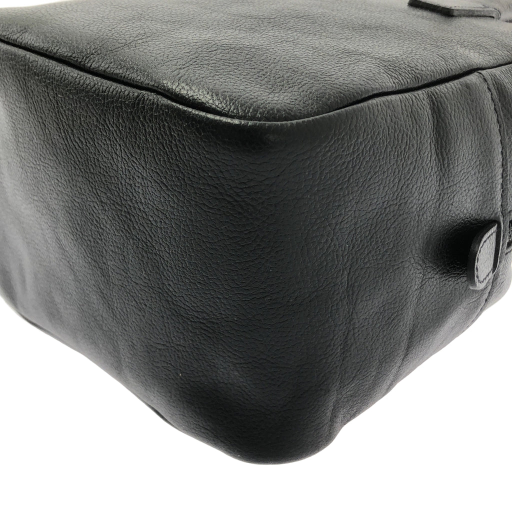 【미품】 IL BISONTE / 일비존테 | 가죽 스퀘어 핸드백 | 블랙 | 여성