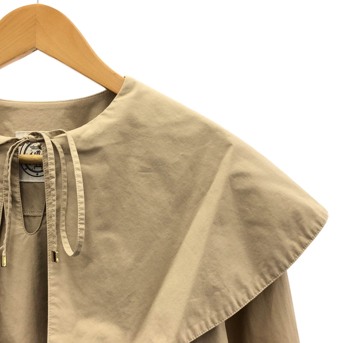 madder madder / マダマダ | lamp dress ケープカラー ロングワンピース | ベージュ | レディース