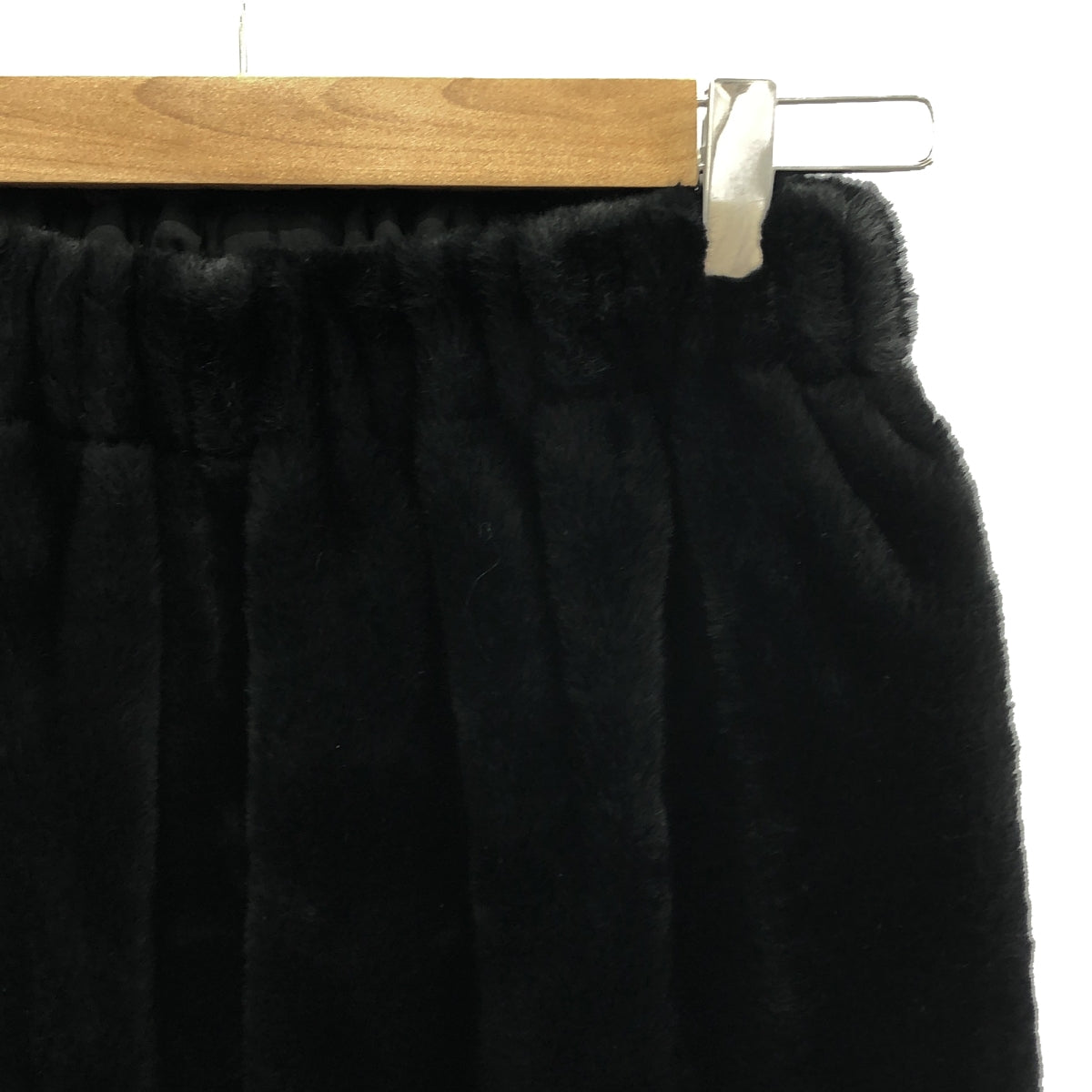 [狀況良好] 也 |棉質休閒褲 | M | WOLK（黑色）|女性的