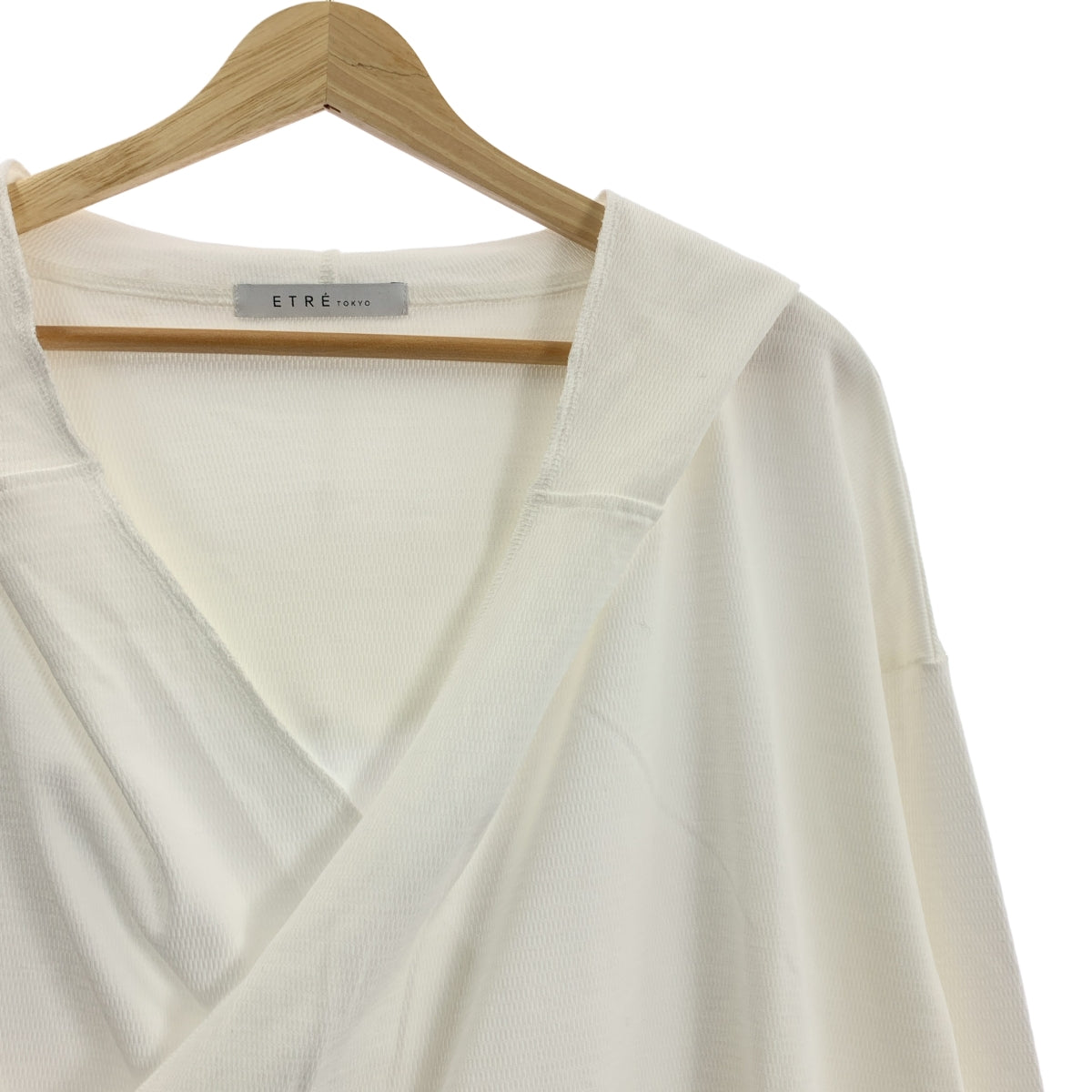 [全新] ETRE TOKYO | Cache-Coeur 保暖連帽衫 | F 碼 | 白色 | 女款