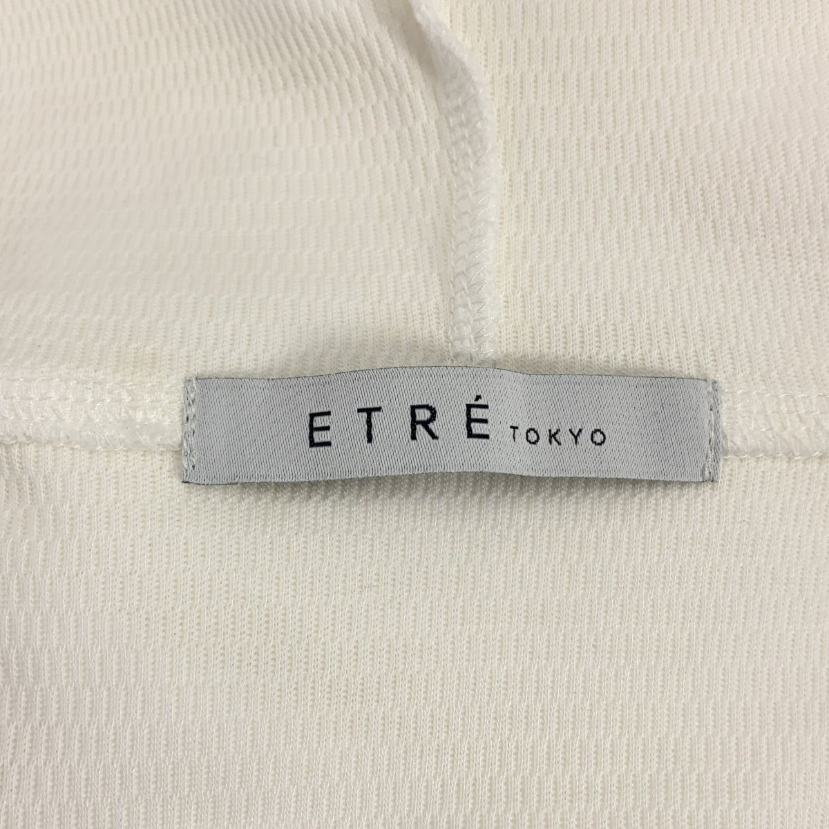 [全新] ETRE TOKYO | Cache-Coeur 保暖連帽衫 | F 碼 | 白色 | 女款