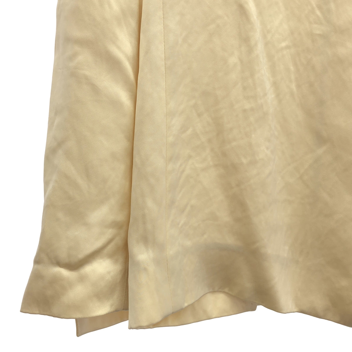 [狀況極佳] TODAYFUL | 2025SS | 緞面外套 | 尺寸 38 | 本色 | 女款