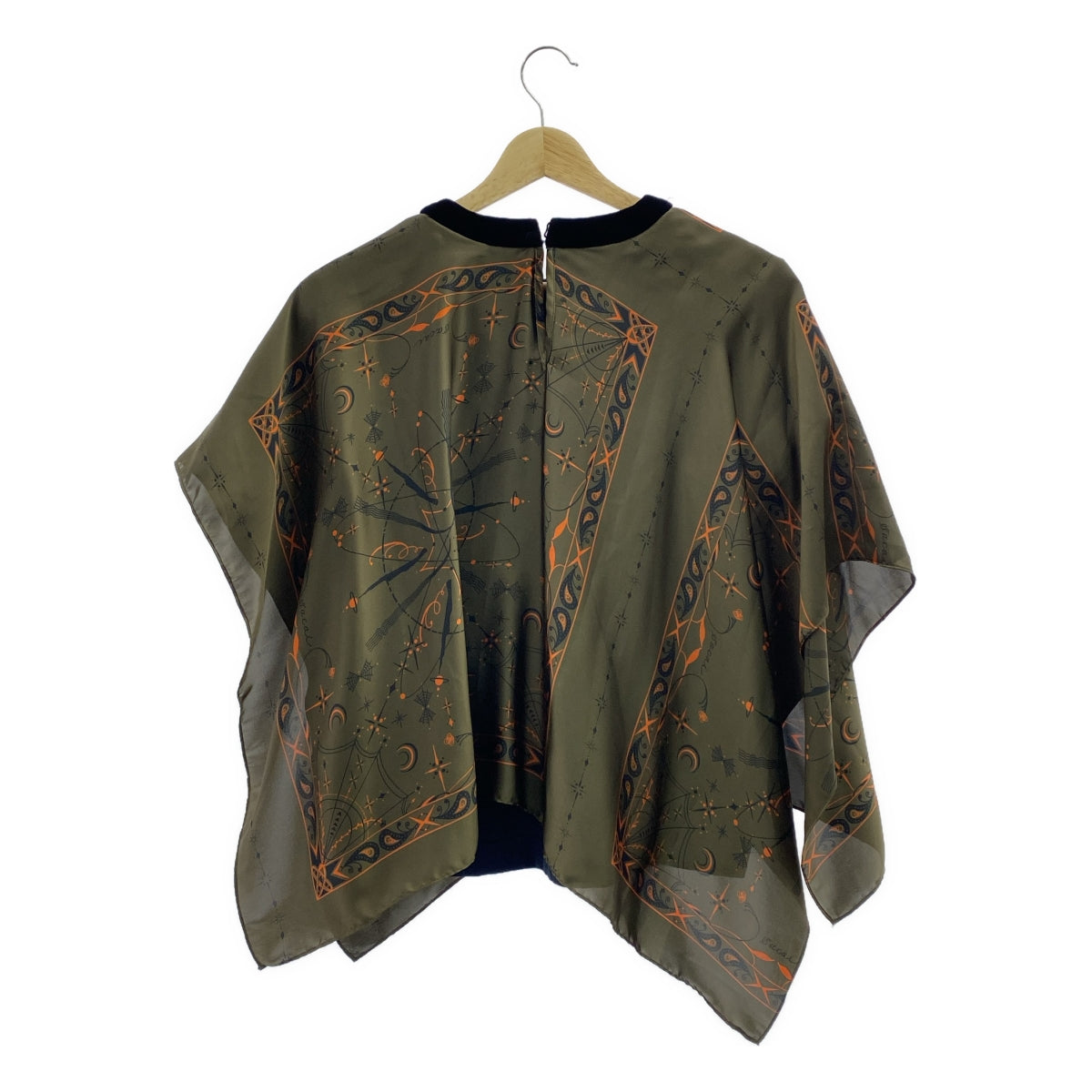 sacai | Dr. Woo Bandana Docking T卹 | 尺寸 1 | 卡其色/海軍藍 | 女款