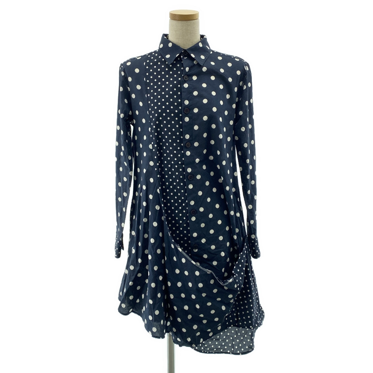 Y's / Y's Yohji Yamamoto | 2002 春夏系列 | 帶口袋的波點印花襯衫裙 | 1 | 女裝