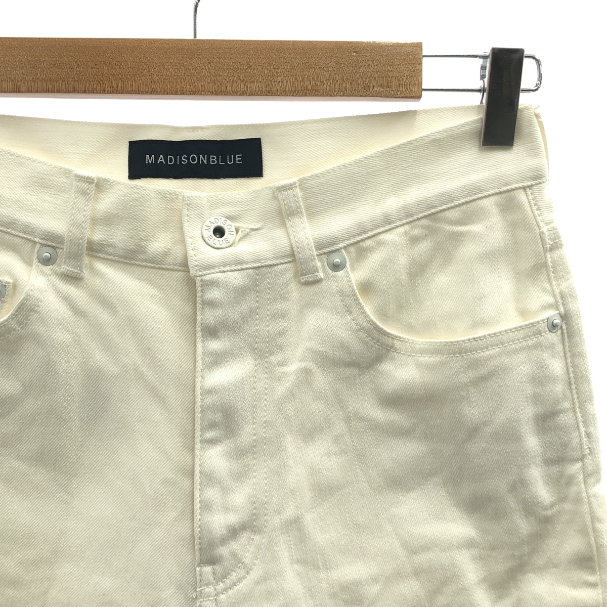 MADISON BLUE / マディソンブルー | HEM CUT SLIM FLARE DENIM フレア デニムパンツ | 02(M) | ホワイト | レディース