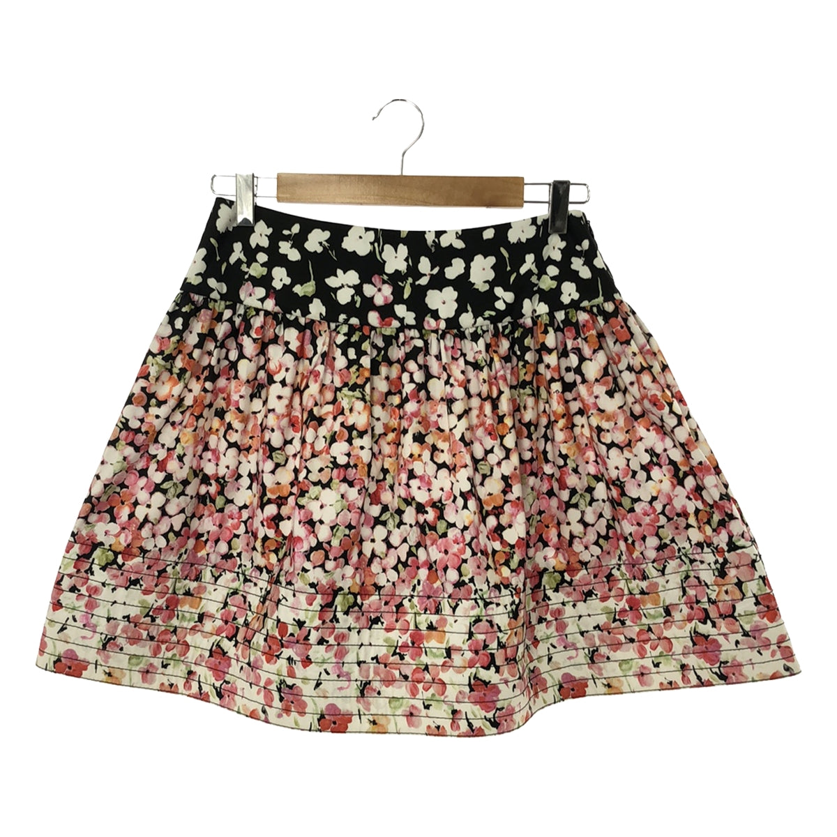 RED VALENTINO | Flower pattern stitch gathered skirt | Size 40 | Women's