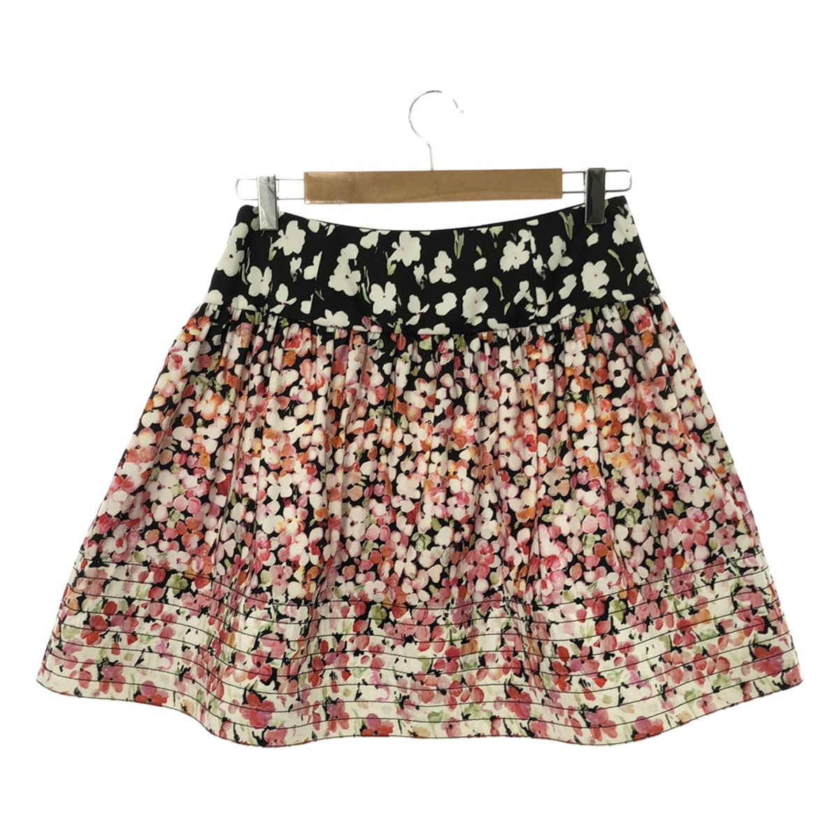 RED VALENTINO | Flower pattern stitch gathered skirt | Size 40 | Women's