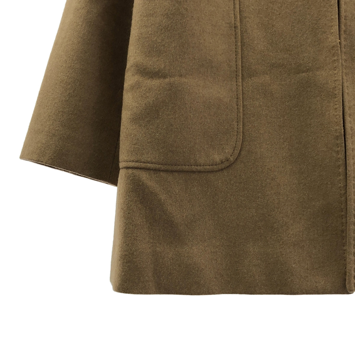 Stunning Lure | 駝色絎縫無領大衣 | 38碼 | 女款