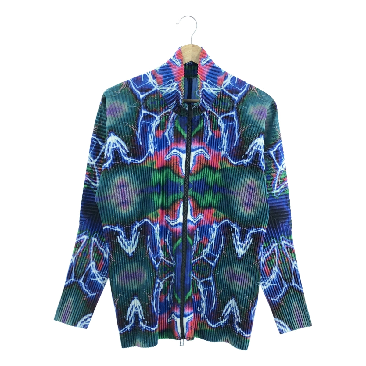 ISSEY MIYAKE – KLD