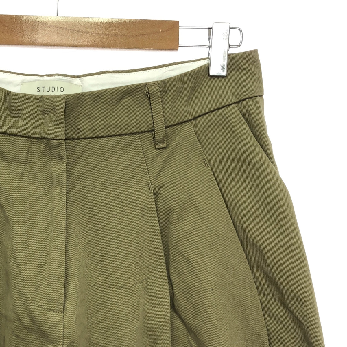 Studio Nicholson / Studio Nicholson | LIDNER / 2-tuck wide tapered pants | 1 | khaki | Women's