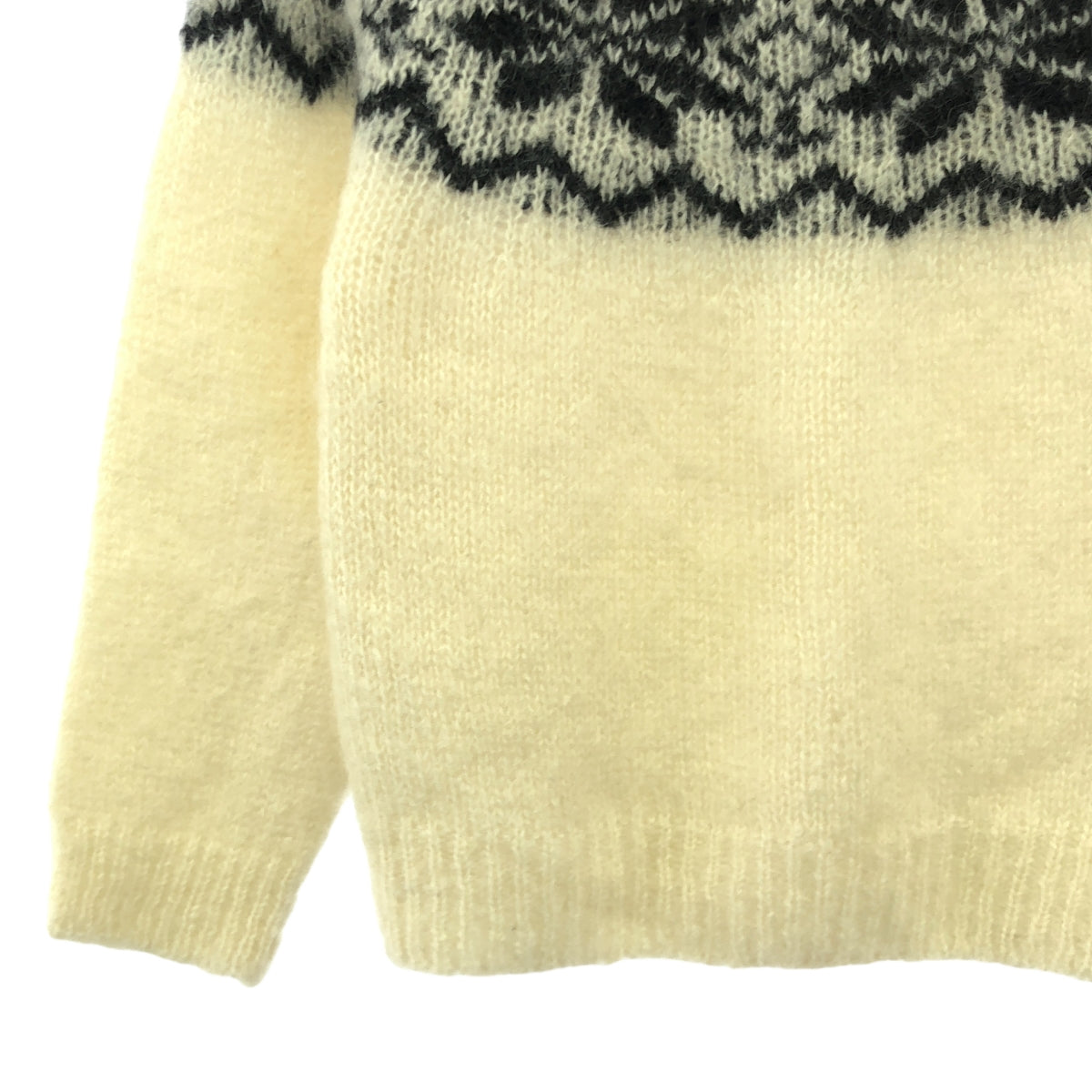 蘇格蘭哈雷 | 馬海毛北歐圖案套頭針織衫 | 34碼 | 白/黑 | 女款