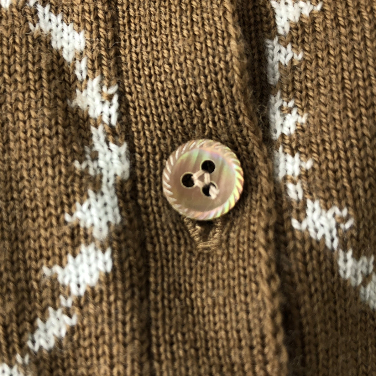 [狀況極佳] mina perhonen | 2022 秋冬系列 | tambourine 針織開襟衫 | 36 碼 | 棕色 | 女款