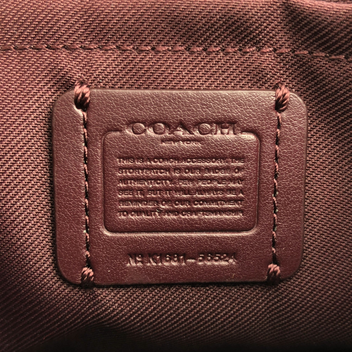 COACH | 56524 珍珠寶石鑲嵌手拿包 |