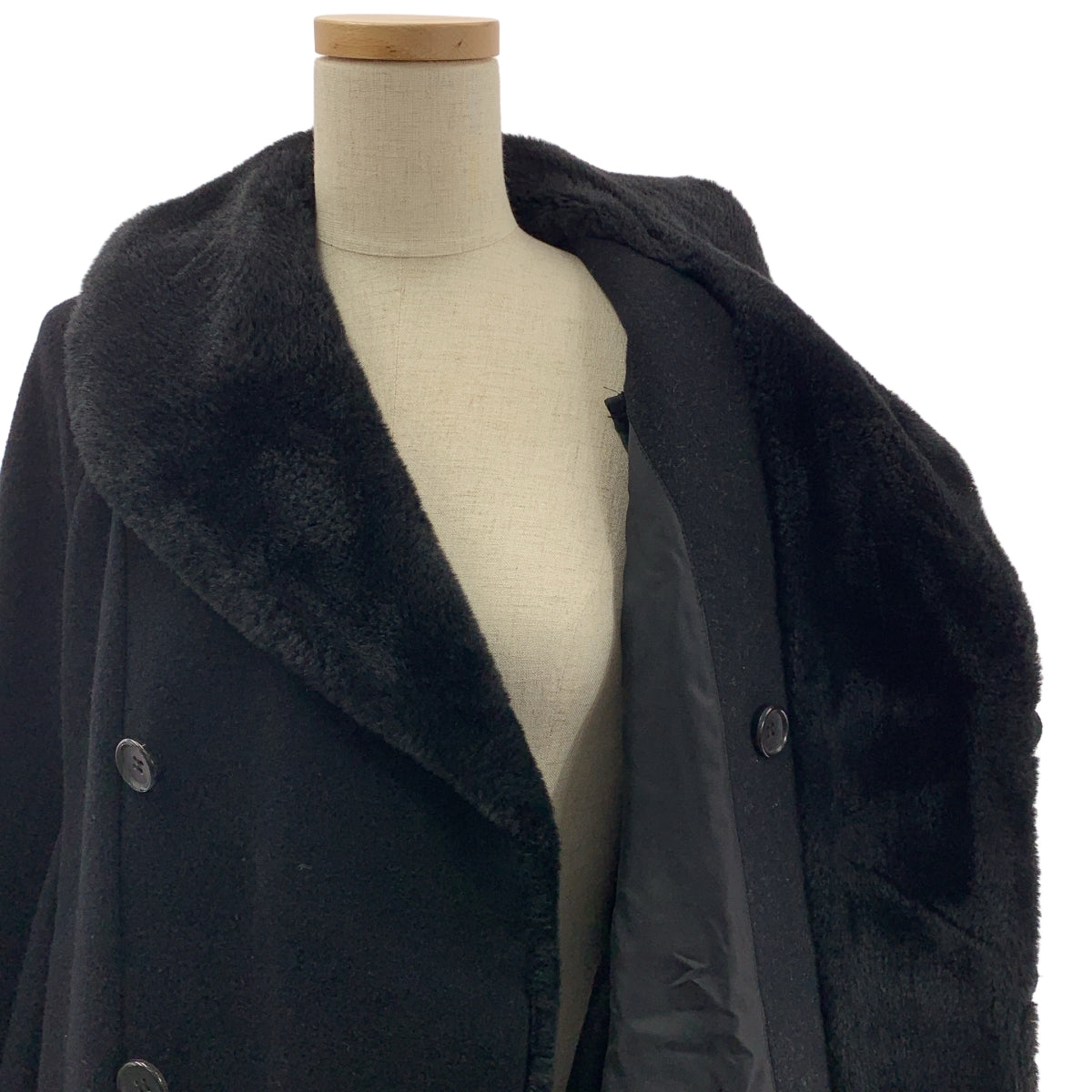 JUNYA WATANABE COMME des GARÇONS / Junya Watanabe | 2015 秋冬 | 羊毛與生態皮草斗篷大衣 | S碼 | 黑色 | 女款